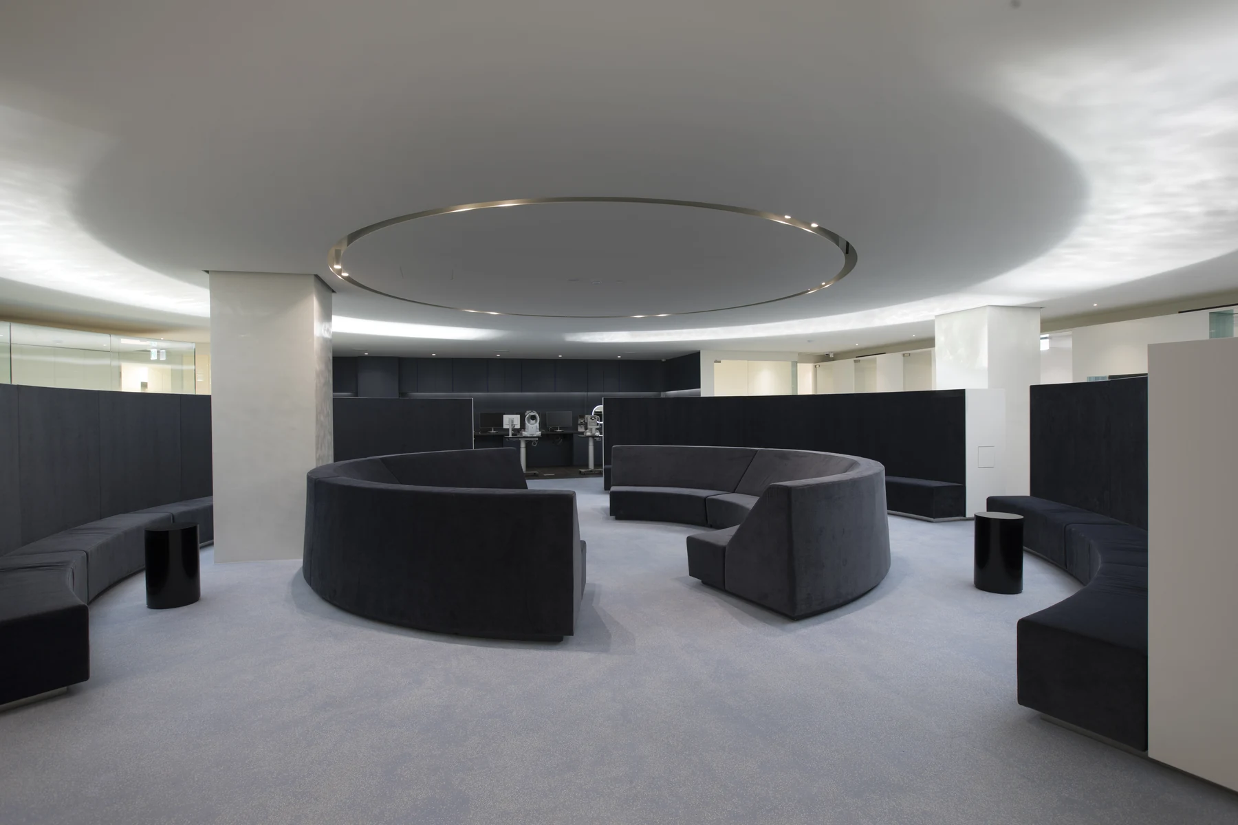 Gangnam Smile Eye Clinic — Waiting area